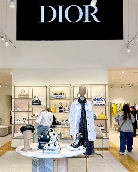 dior bicester|dior factory outlet.